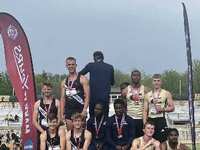 Pakkebier helps FHSU 4x400 break school record