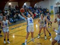 Longhorn basketball teams advance to semi-finals